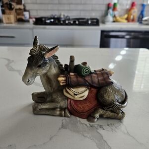 Members Mark Kirklands Grandeur Noel Donkey Statue Figurine Replacement